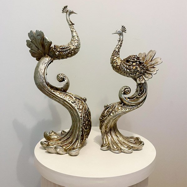 Amour Peacock Pair